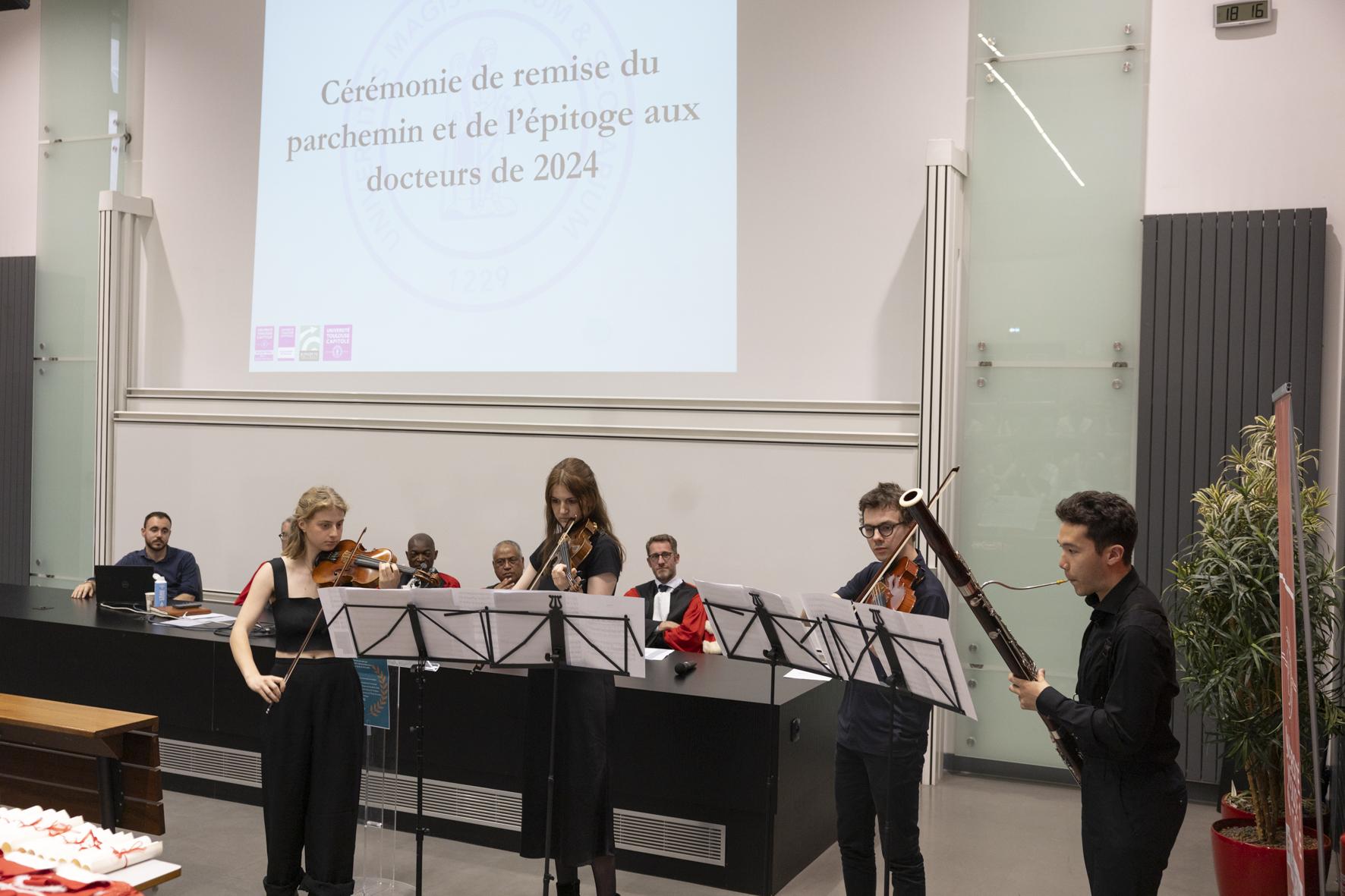 Cérémonie de remise de l'épitoge 2025 orchestre