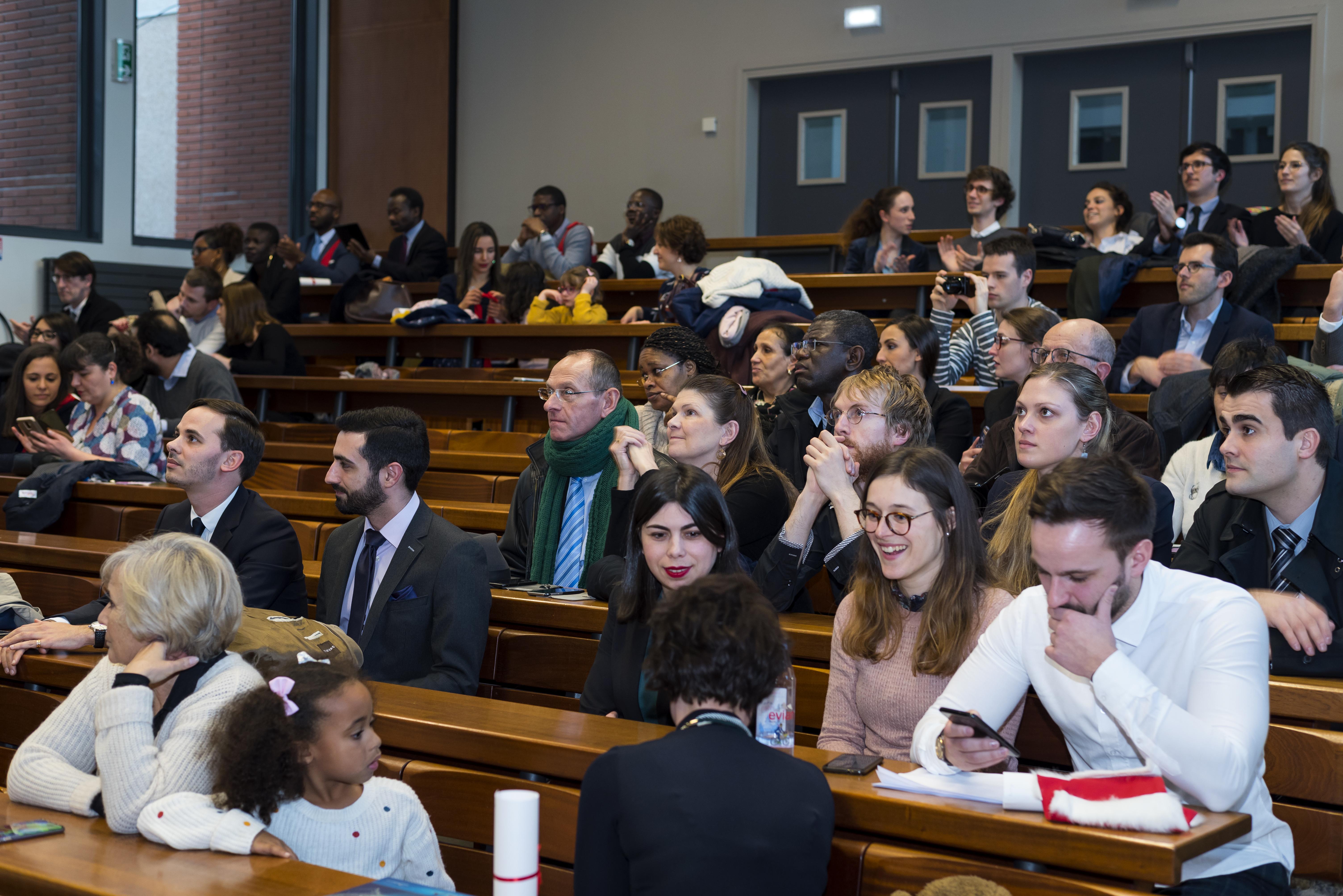 Cérémonie de remise des épitoges 2020 2